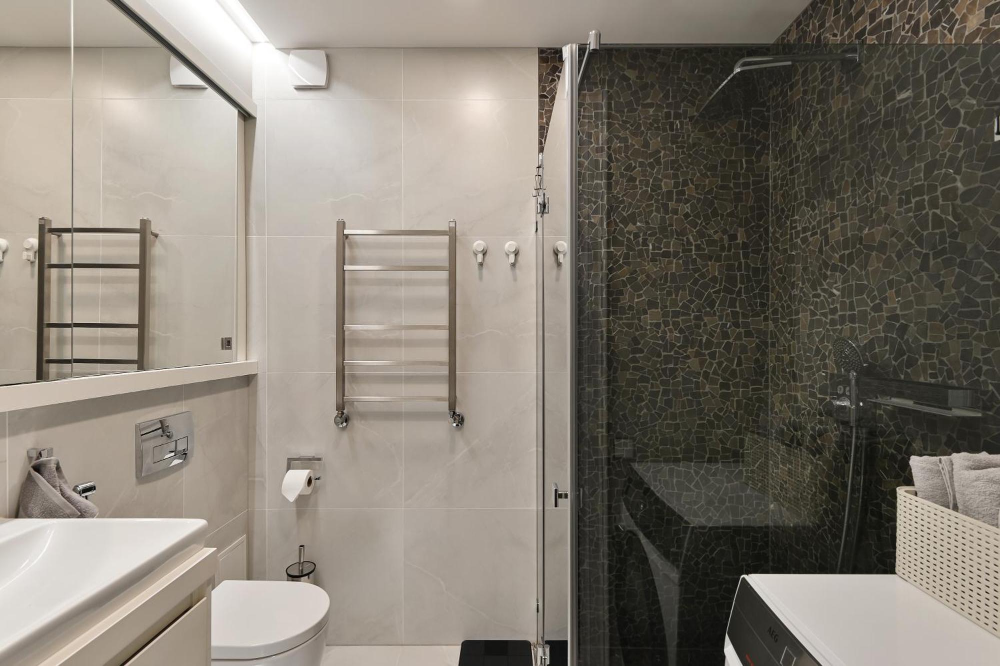 Modern 2-Bdrm Centre Apartment Riga Esterno foto
